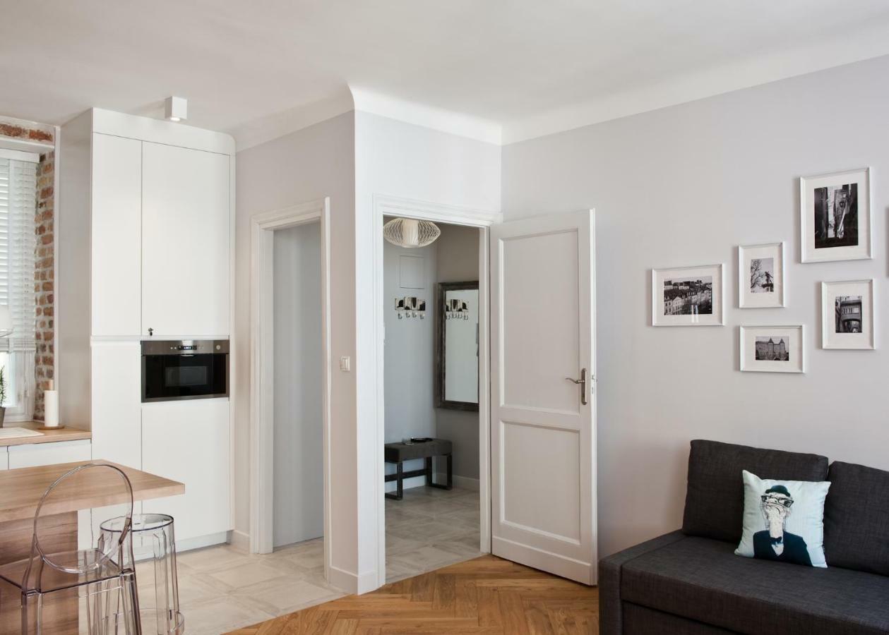 Red Brick Old Town Apartment Warsaw Ngoại thất bức ảnh