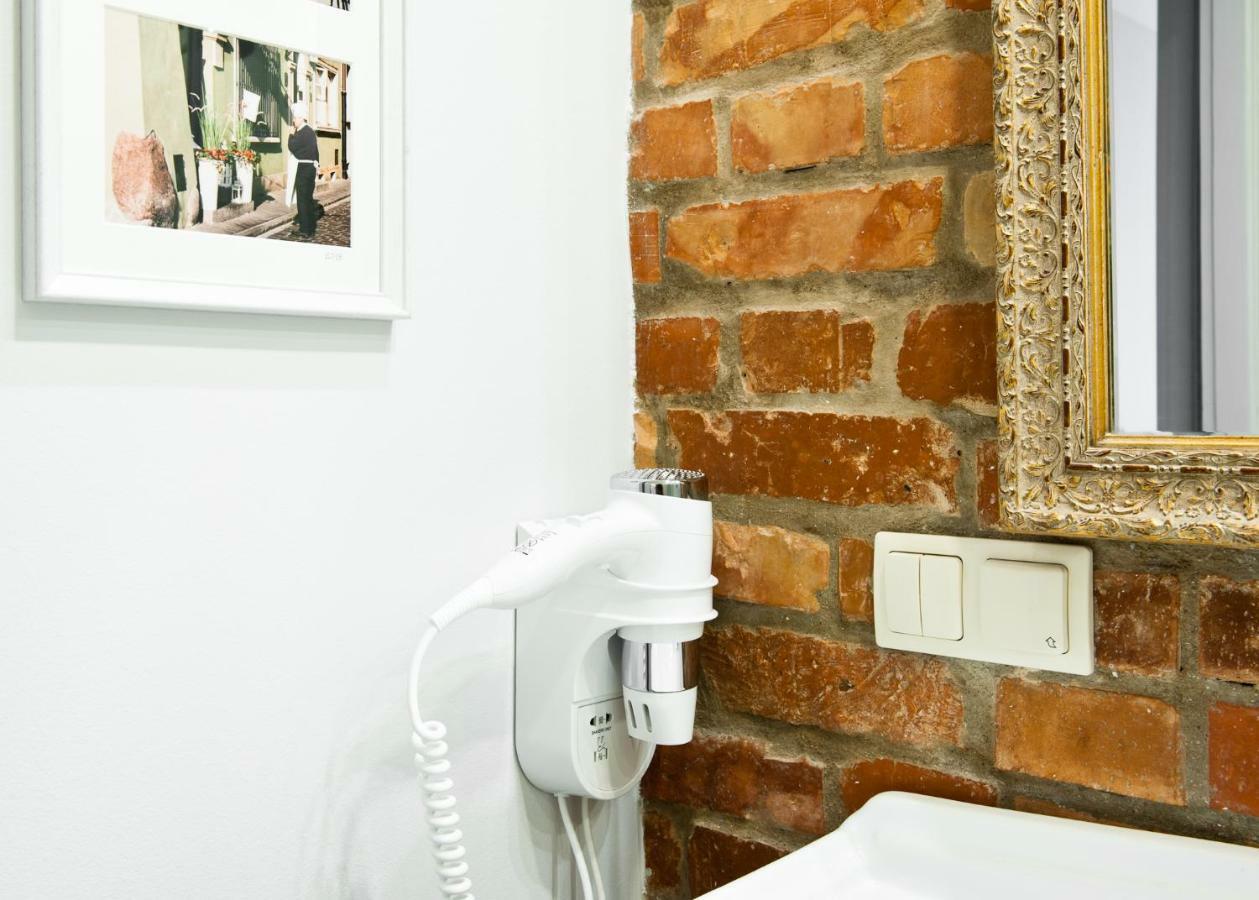 Red Brick Old Town Apartment Warsaw Ngoại thất bức ảnh