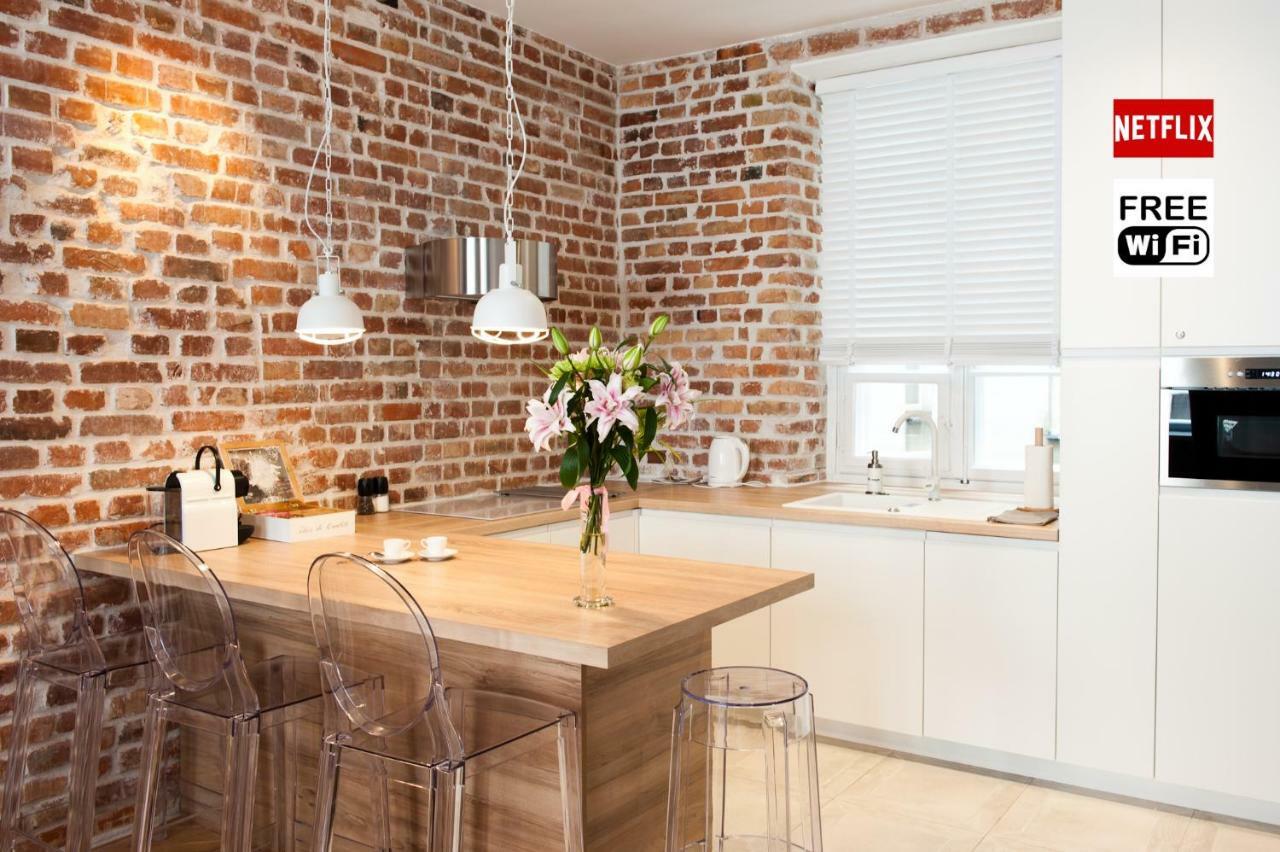 Red Brick Old Town Apartment Warsaw Ngoại thất bức ảnh